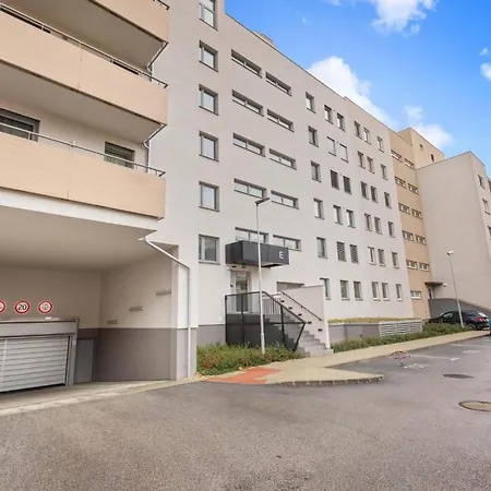 公寓 Ah Galvaniho Free Parking