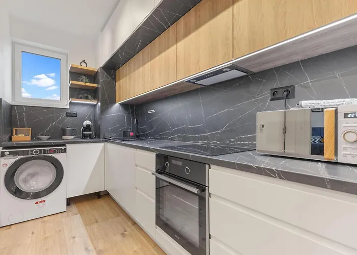 Ah Galvaniho Free Parking Apartment *